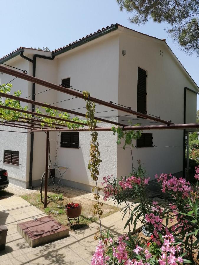 Guesthouse Butkovic Punat Εξωτερικό φωτογραφία